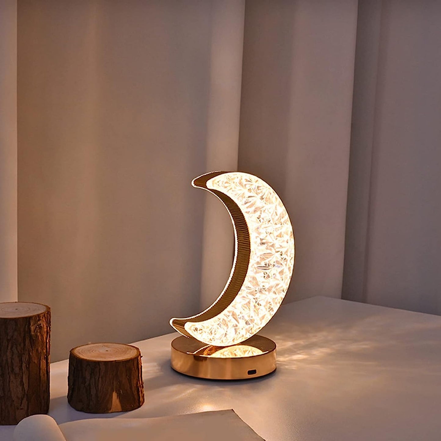 Half-Moon Lamp