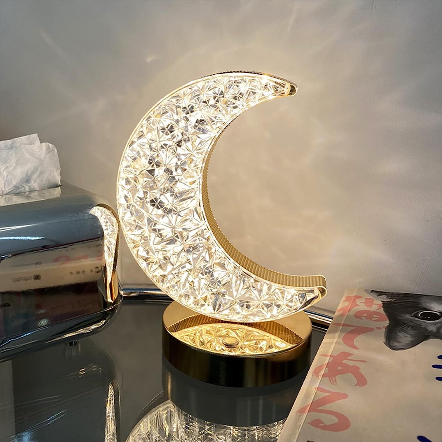 Half-Moon Lamp